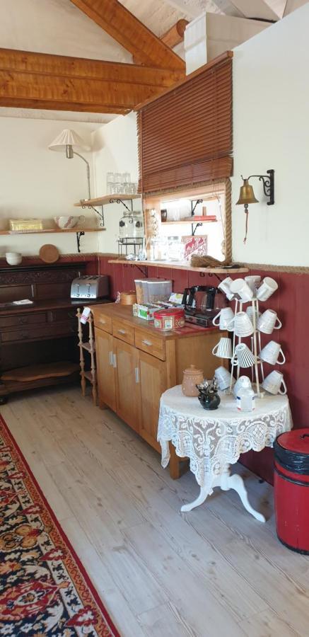 Woodstock B & B Studios Balsta ภายนอก รูปภาพ